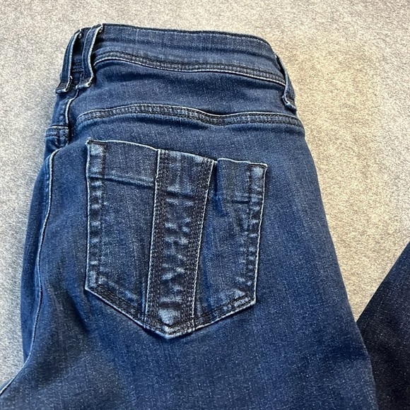 Burberry Brit  Bayswatter Zipper Ankle Jeans 31*29. - Picture 13 of 16